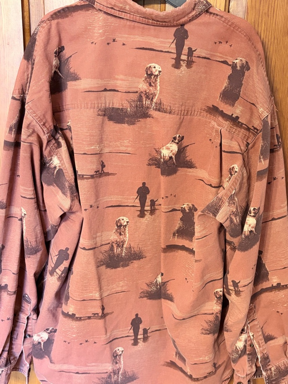 Vintage Columbia Men's Rust Scenic Dog-Print Button-Down Shirt - Picture 4 of 4